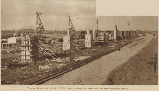 874518 Gezicht op de aanleg van de voorhaven voor de nieuwe dubbele schutsluis in het Amsterdam-Rijnkanaal bij de Lek ...